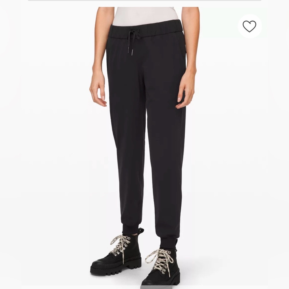 Lululemon Athletica On The Fly Joggers